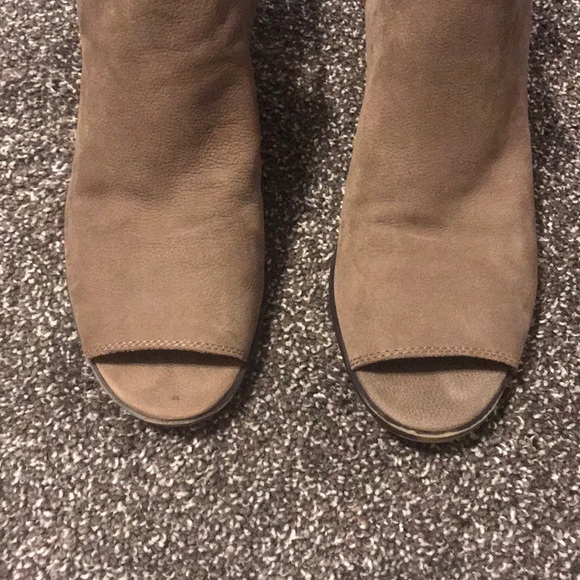 HOST PICK 11/26✨✨ Lucky Brand Booties - Picture 3 of 5
